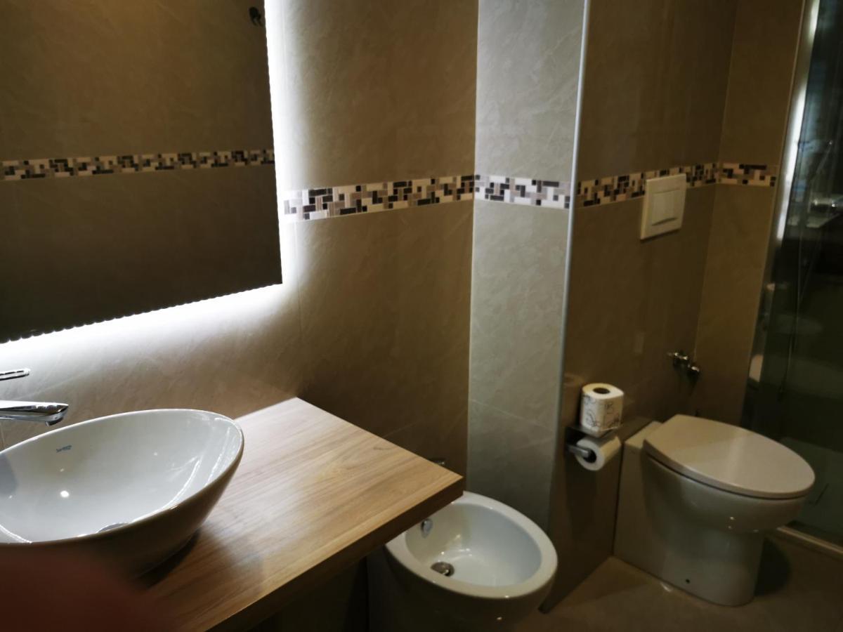 New Alexander Hotel Genoa Ngoại thất bức ảnh