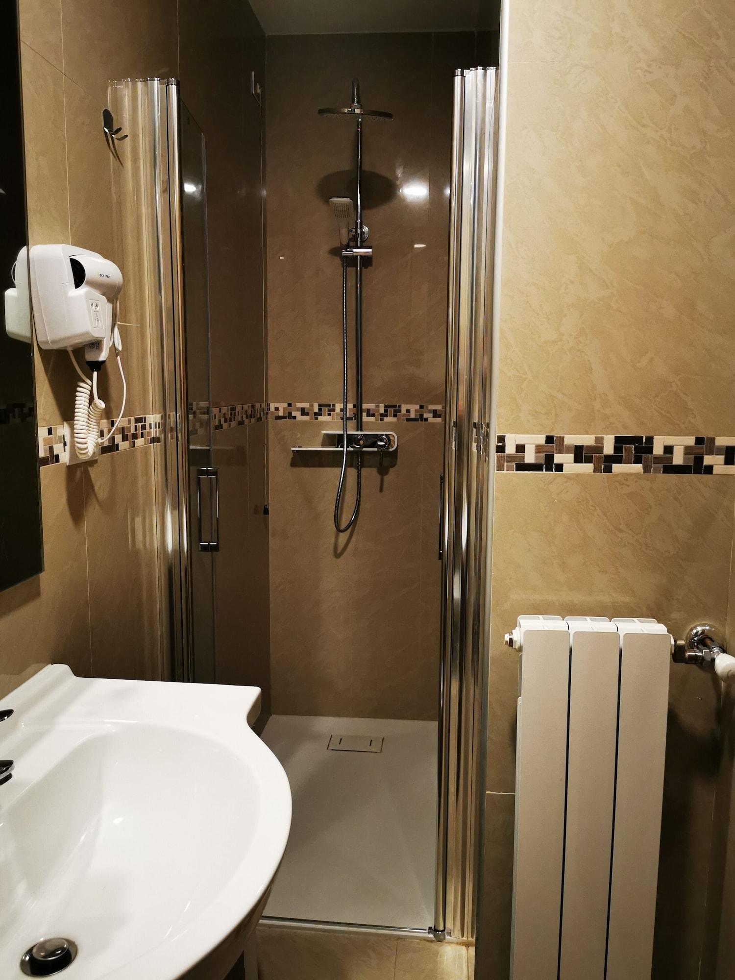 New Alexander Hotel Genoa Ngoại thất bức ảnh